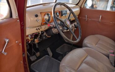 Chevy-12-ton-truck-1946-red-2