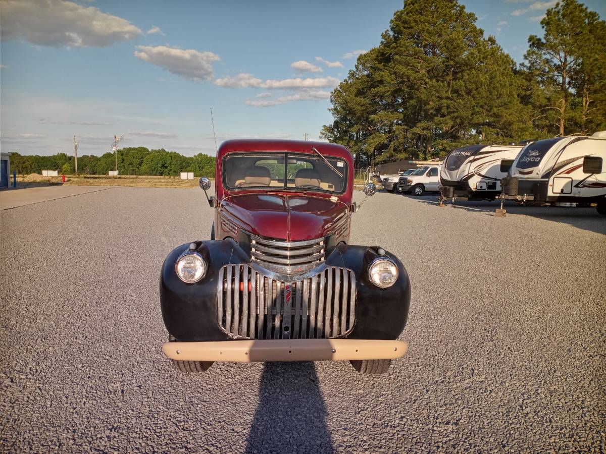 Chevy-12-ton-truck-1946-red