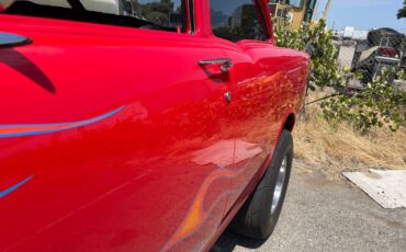 Chevy-150-sedan-1955-red-3