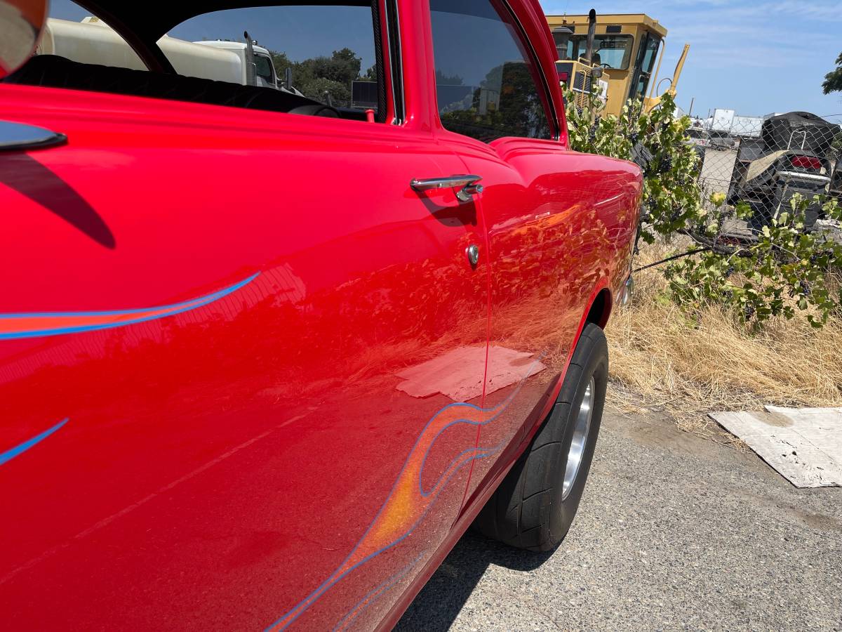 Chevy-150-sedan-1955-red-3