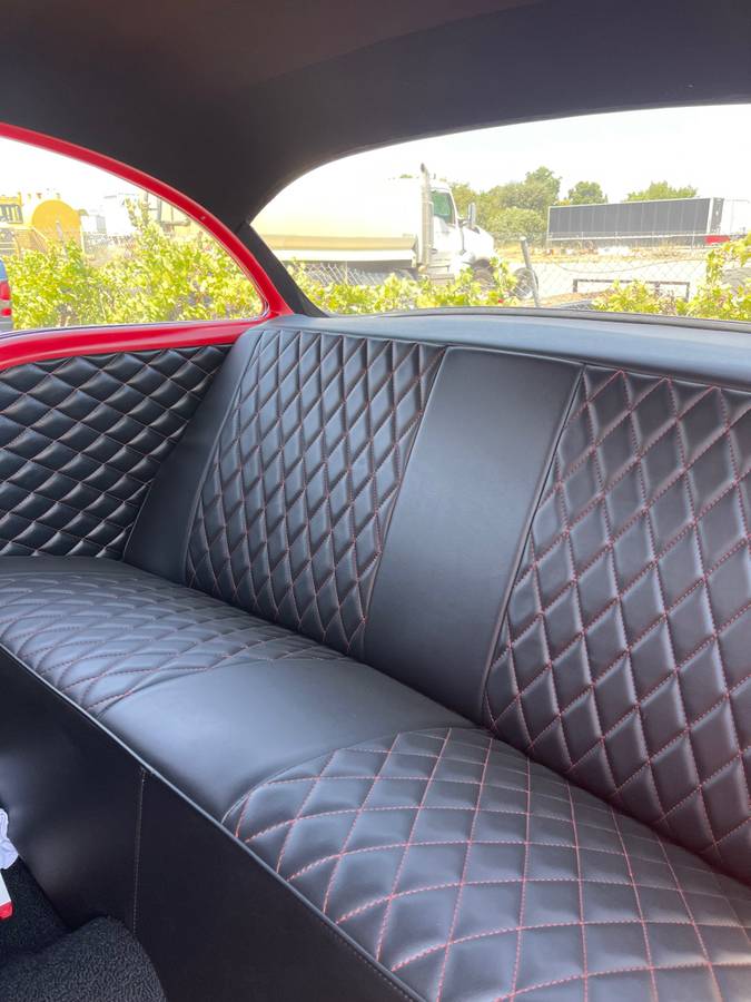 Chevy-150-sedan-1955-red-5