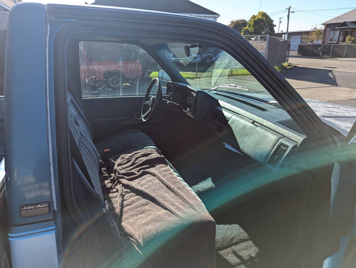 Chevy-1500-1992-blue-2