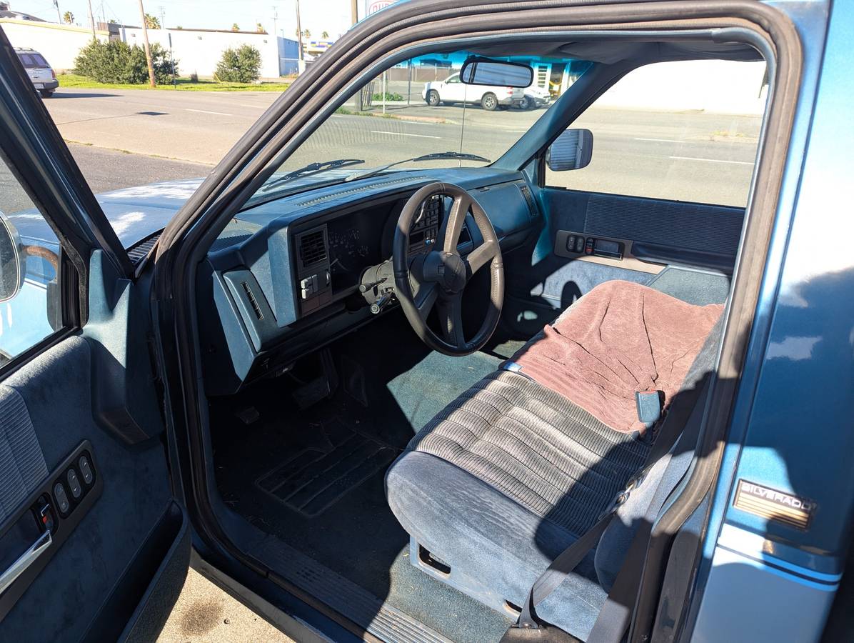 Chevy-1500-1992-blue-4