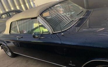 Chevy-1964-Convertible-10