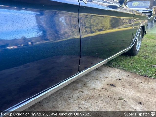 Chevy-1964-Convertible-38