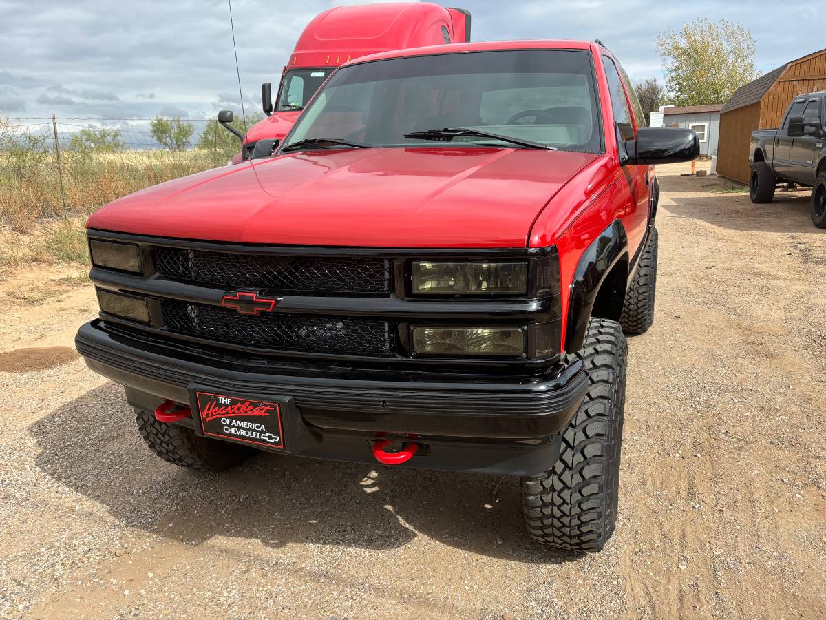 Chevy-1994-red-6