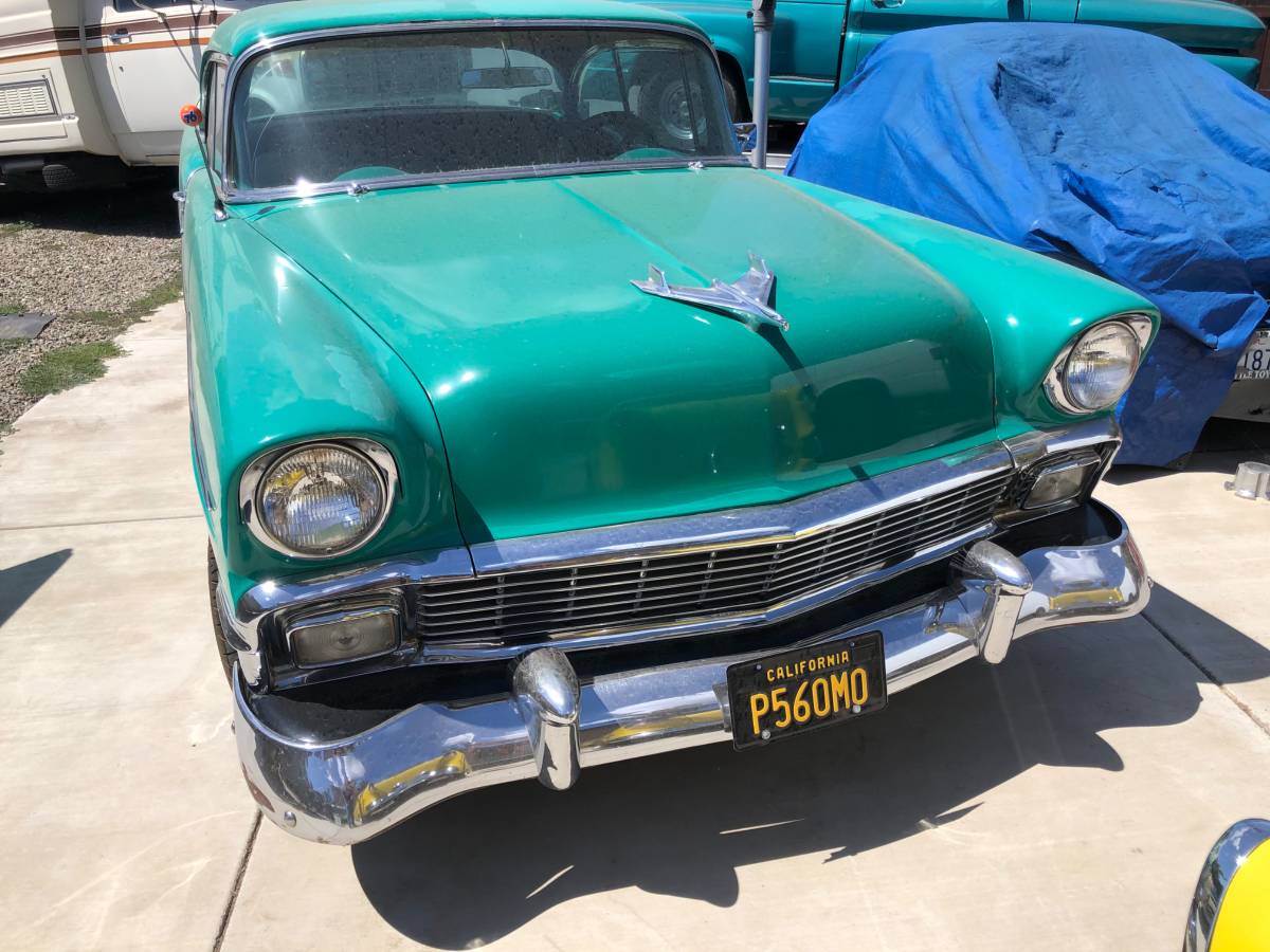 Chevy-210-1966-green-15