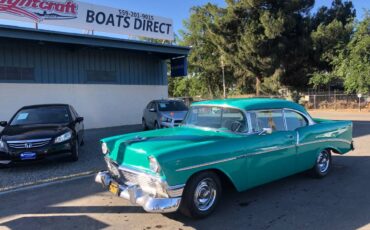 Chevy-210-1966-green-4