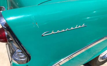 Chevy-210-1966-green-8