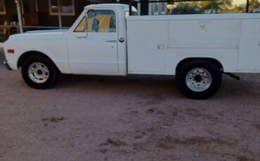 Chevy-2500-1969-white-2