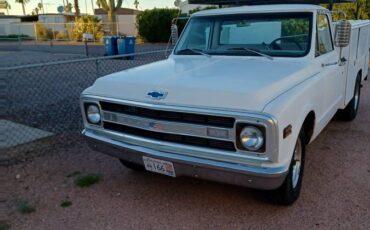 Chevy-2500-1969-white-3