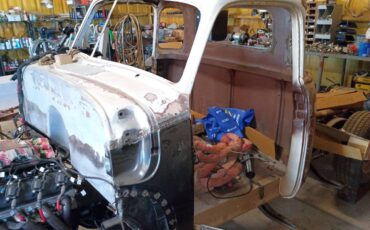 Chevy-3100-1949-white-16