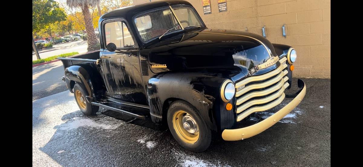 Chevy-3100-pickup-1952-black-1