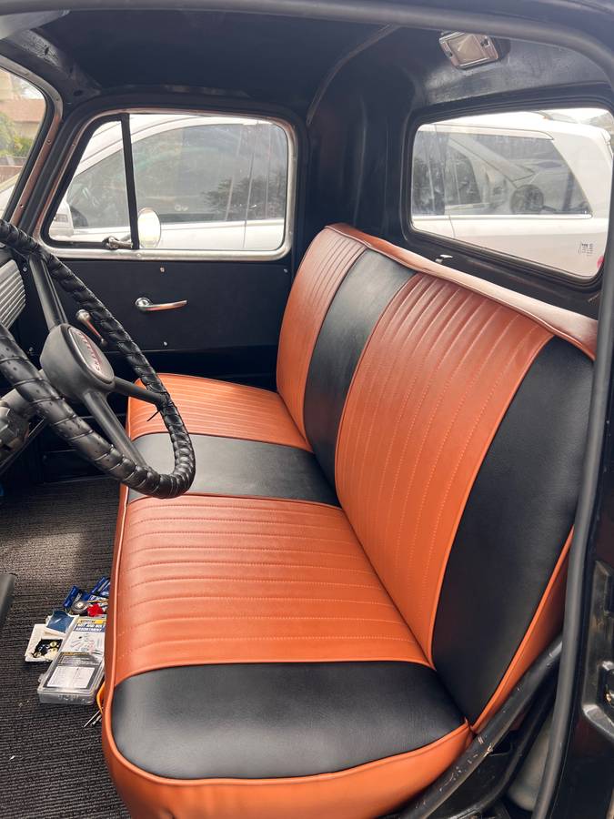 Chevy-3100-pickup-1952-black-7