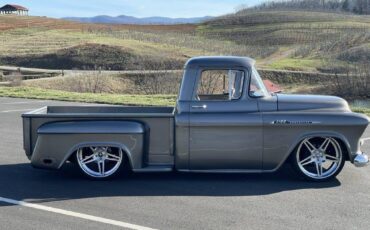 Chevy-3100-pickup-1956