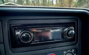 Chevy-3500-4x4-plow-truck-1995-green-14