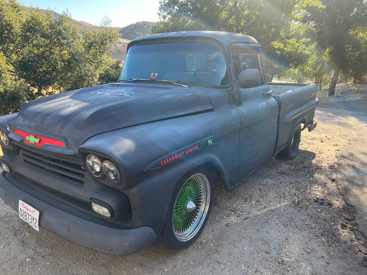 Chevy-apache-1955-black-1