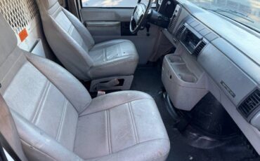 Chevy-astro-cargo-van-1994-3