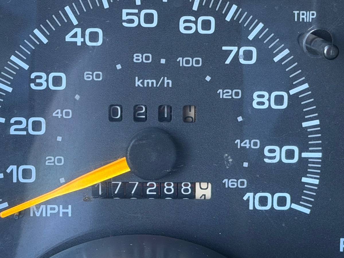 Chevy-astro-cargo-van-1994-5