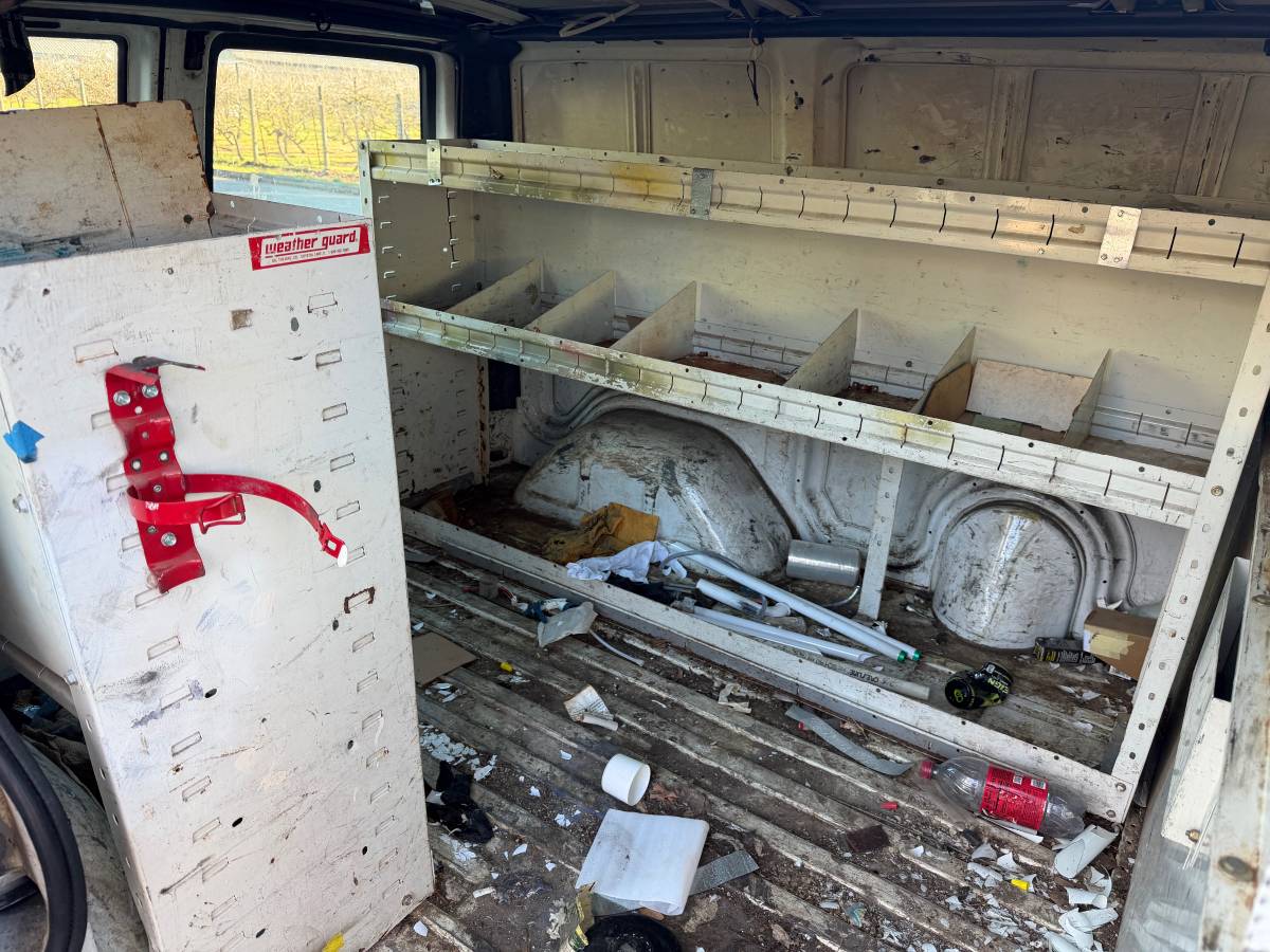 Chevy-astro-cargo-van-1994-6