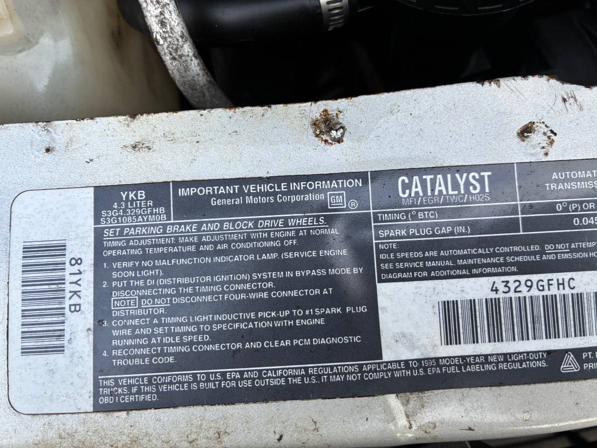 Chevy-astro-limited-edition-1995-21