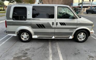 Chevy-astro-limited-edition-1995-5