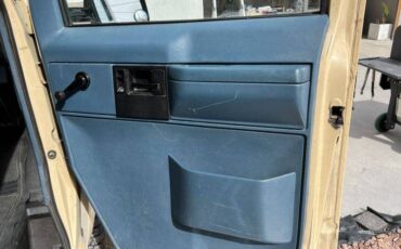 Chevy-astro-tiger-4x4-1987-custom-10