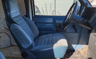 Chevy-astro-van-1986-7