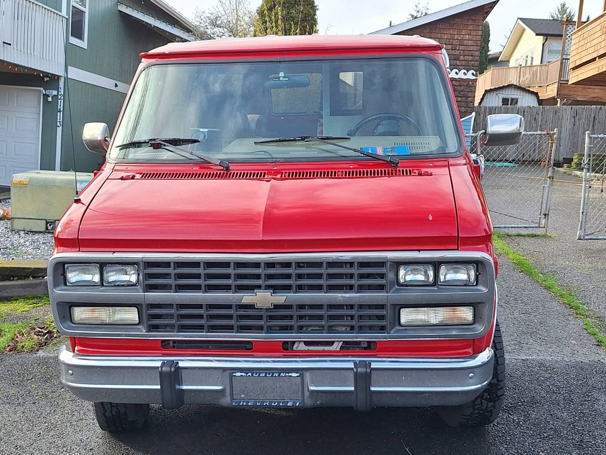 Chevy-beauville-1994-red