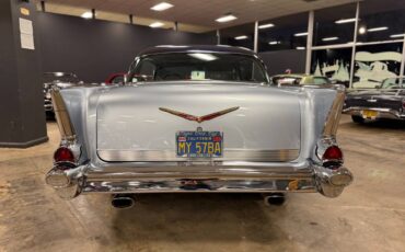 Chevy-bel-air-1957-blue-10