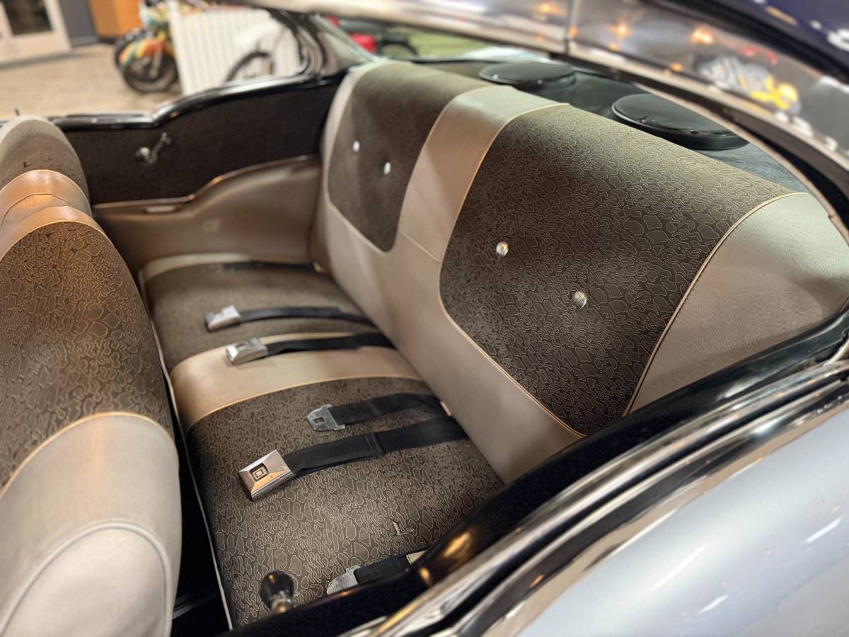 Chevy-bel-air-1957-blue-15