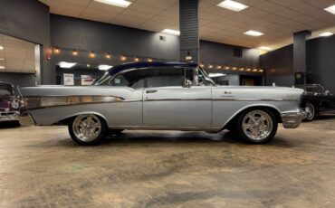 Chevy-bel-air-1957-blue-4