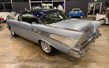 Chevy-bel-air-1957-blue-9
