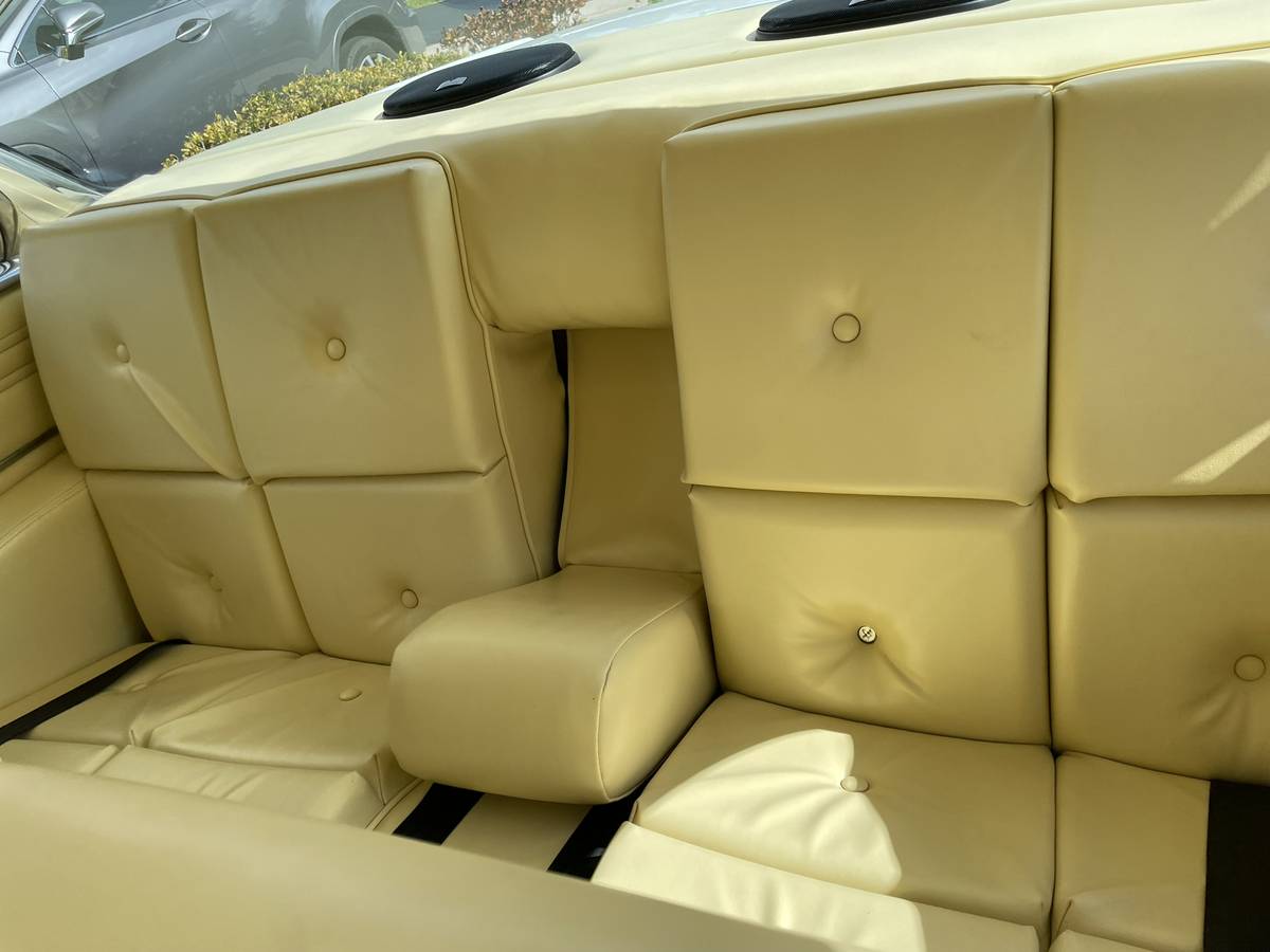 Chevy-bel-air-sport-coupe-2-door-hard-top-1955-yellow-5