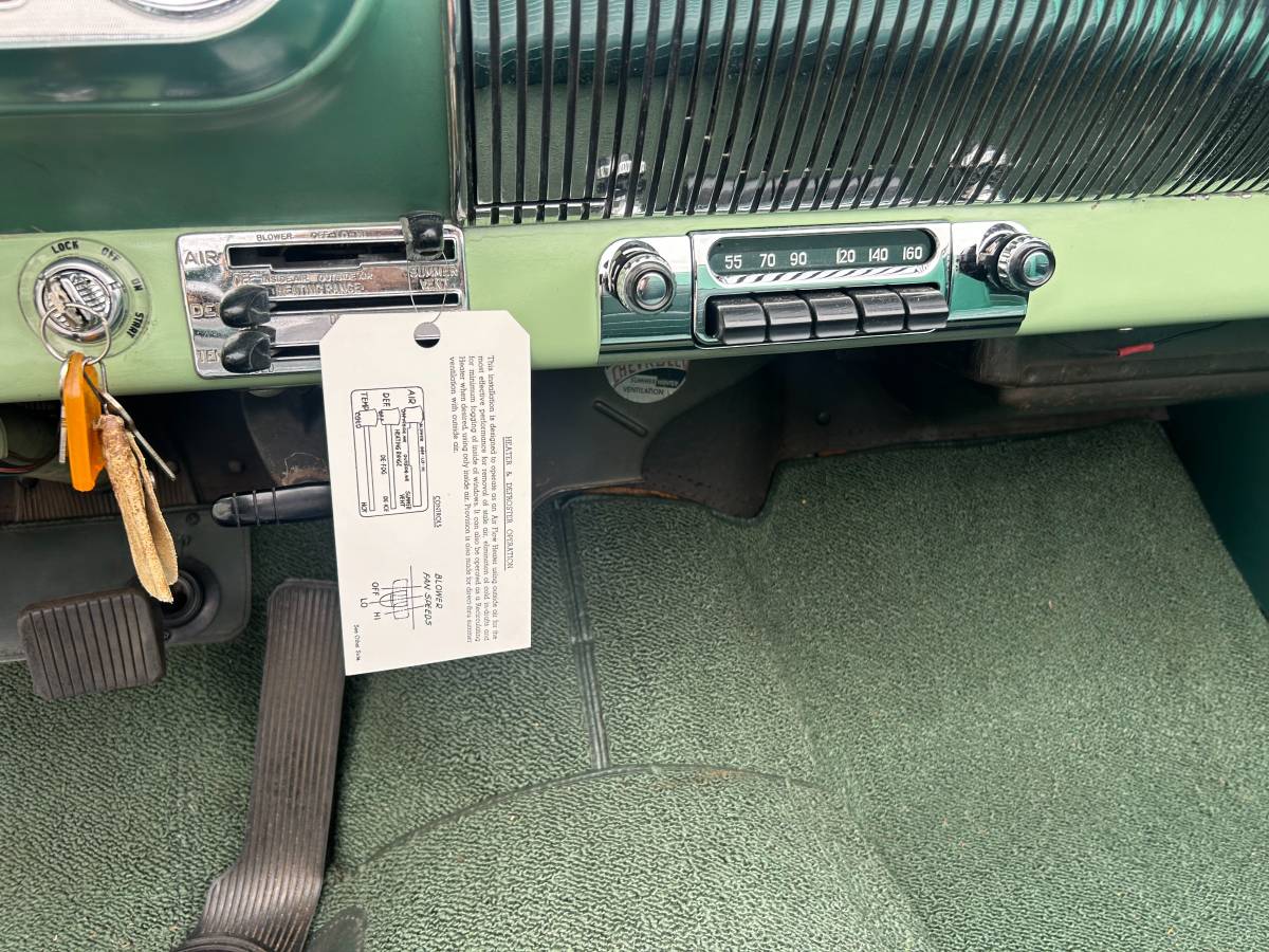 Chevy-belair-1954-green-23