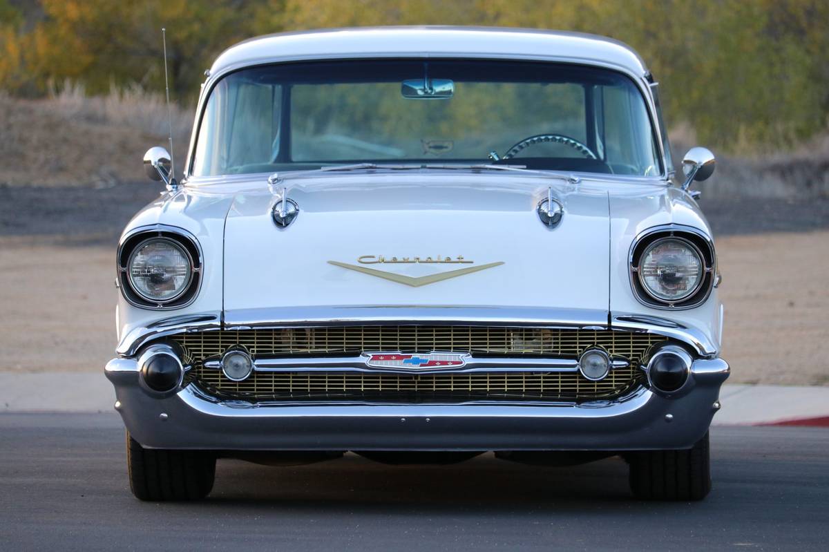 Chevy-belair-1957-white-1