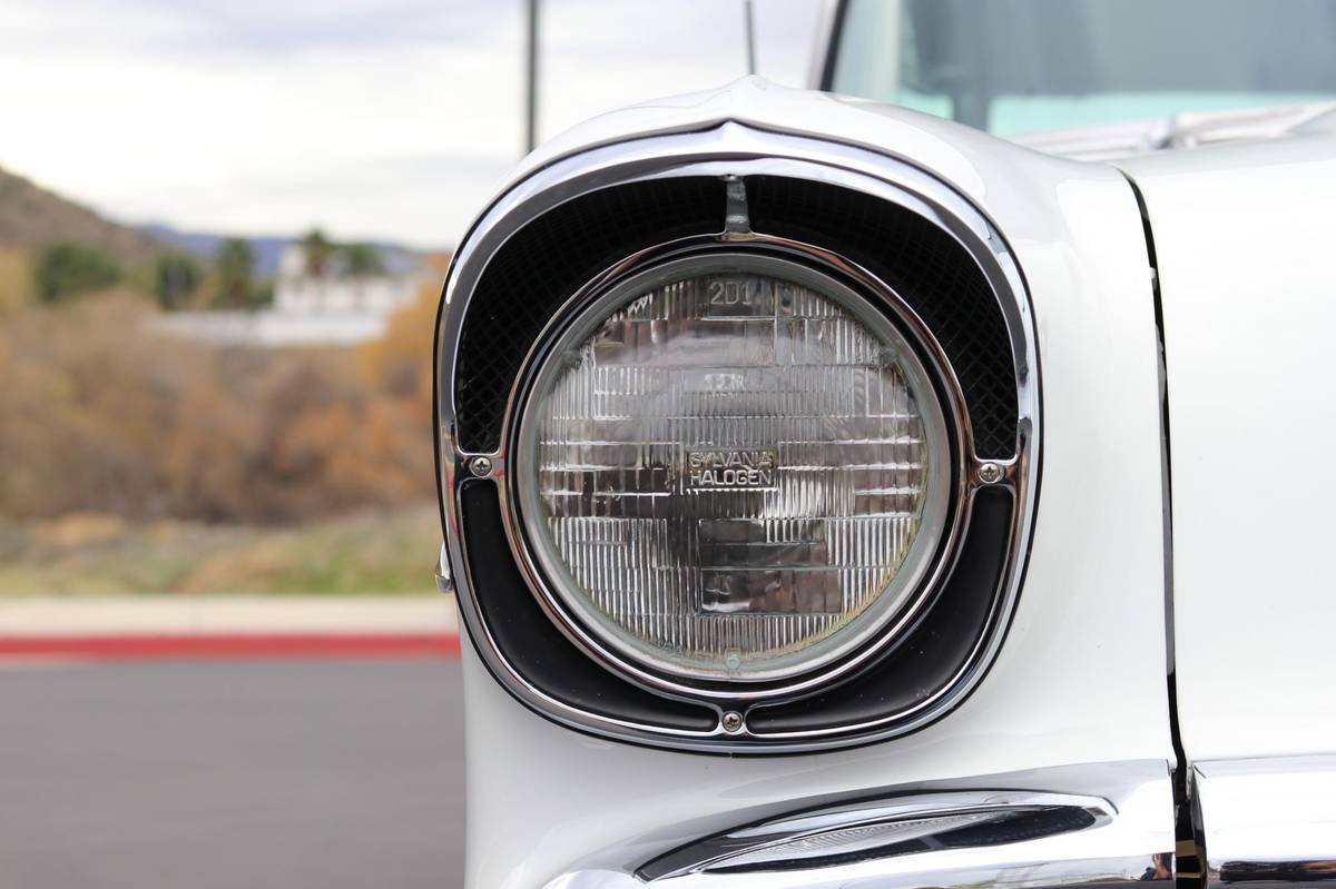 Chevy-belair-1957-white-6