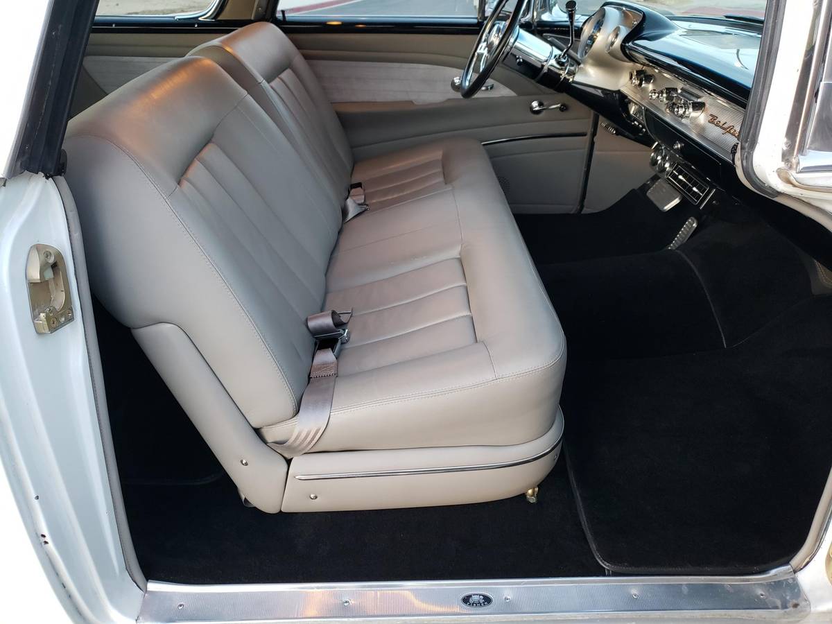 Chevy-belair-1957-white-8