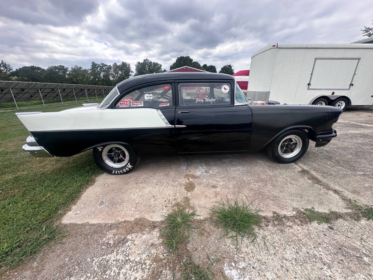 Chevy-black-widow-150-dragstreetcar-1957-2