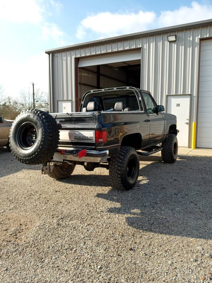 Chevy-blazer-1991-black-3