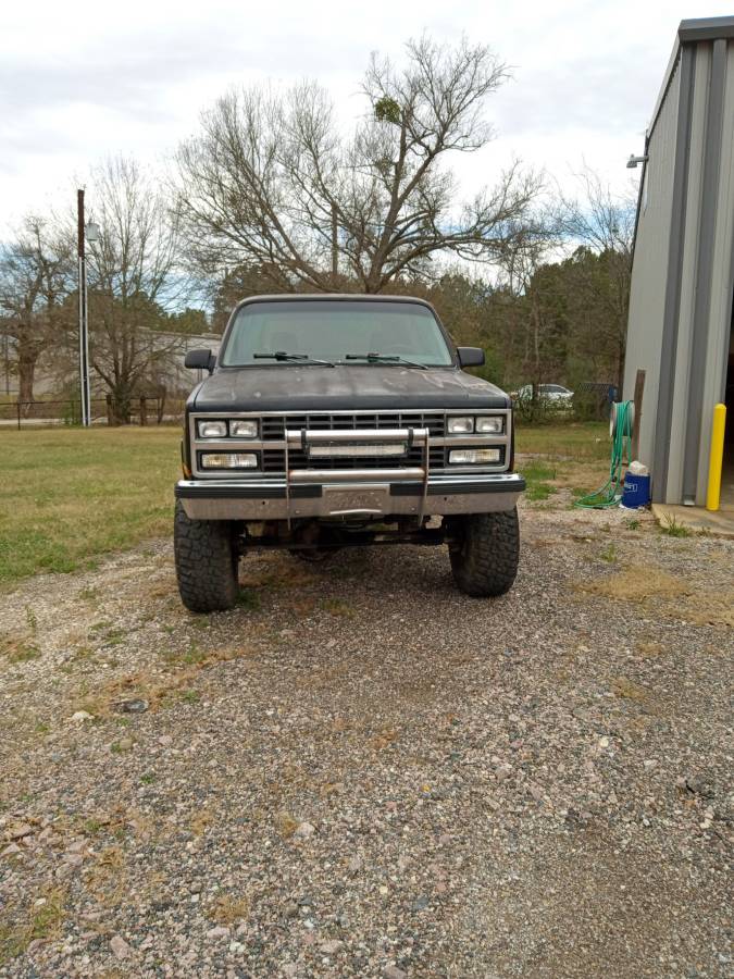 Chevy-blazer-1991-black-4