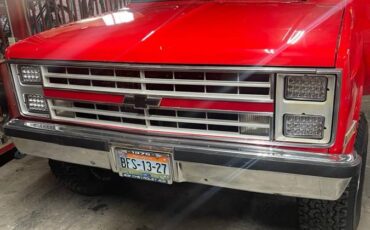 Chevy-blazer-k-5-1976-red