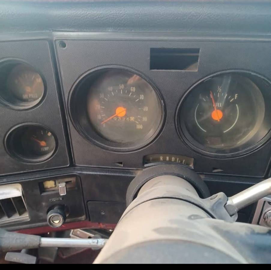 Chevy-blazer-k5-1976-white-11