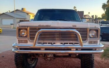 Chevy-blazer-k5-1976-white-5