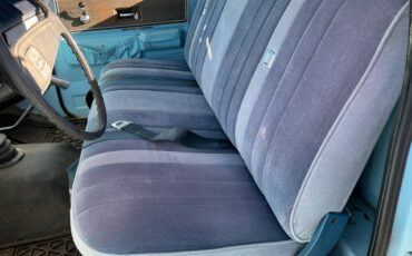 Chevy-c-30-1976-blue-2