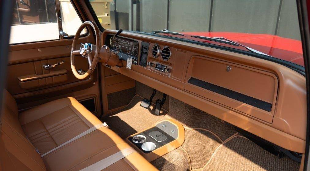 Chevy-c10-1965-red-6