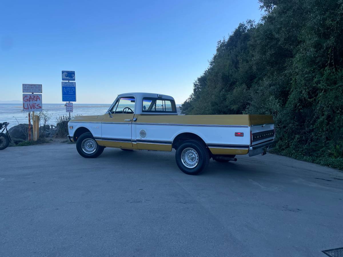 Chevy-c10-1972-yellow-1