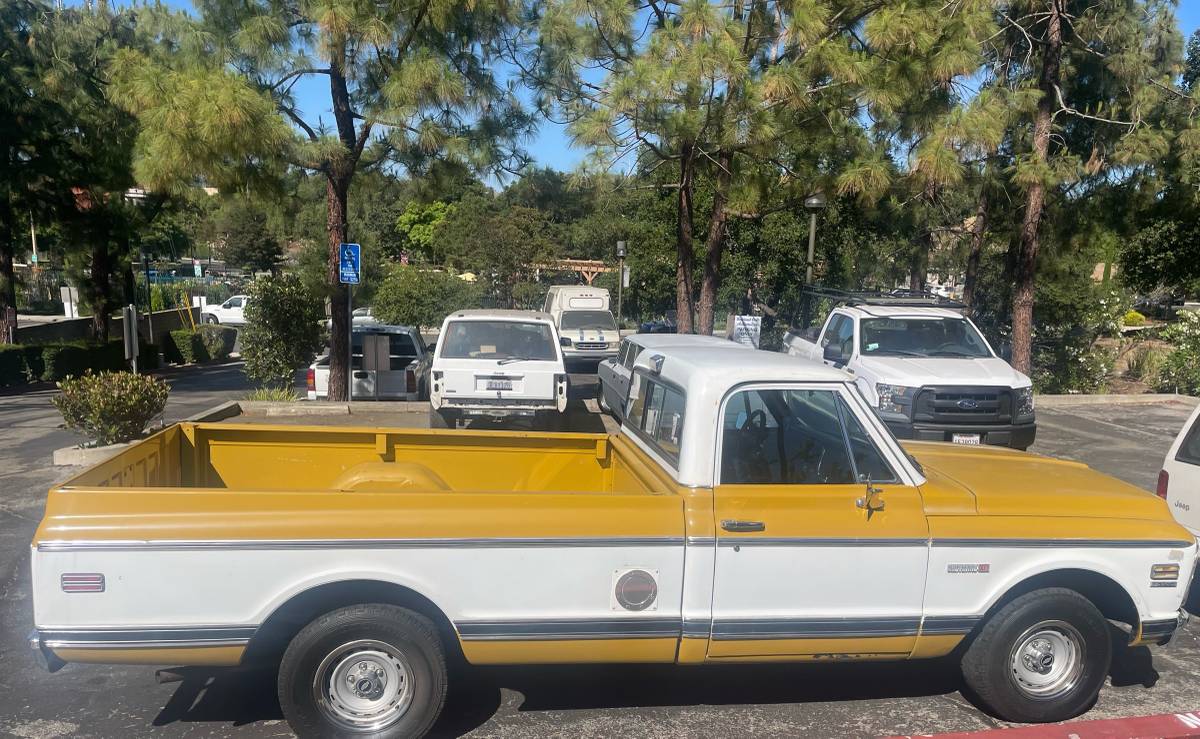 Chevy-c10-1972-yellow-2