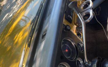 Chevy-c10-1972-yellow-5