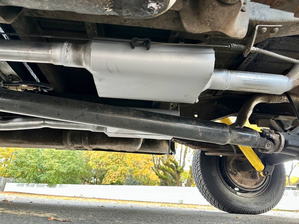 Chevy-c10-1978-custom-13